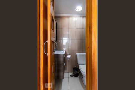 Banheiro de kitnet/studio para alugar com 1 quarto, 34m² em Brás, São Paulo