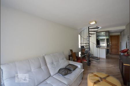 Apartamento para alugar com 80m², 1 quarto e 1 vaga Apartamento para alugar com 80m², 1 quarto e 1 vagaSala