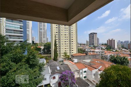 Apartamento para alugar com 80m², 1 quarto e 1 vaga Apartamento para alugar com 80m², 1 quarto e 1 vagaVaranda do quarto