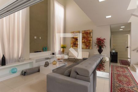 Sala de Estar de casa de condomínio para alugar com 4 quartos, 300m² em Swiss Park, Campinas