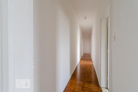 Corredor de apartamento para alugar com 2 quartos, 114m² em Vila Monumento, São Paulo