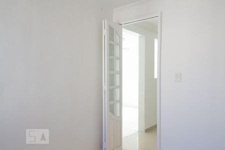 Quarto 1 de apartamento para alugar com 2 quartos, 48m² em Conjunto Residencial José Bonifácio, São Paulo