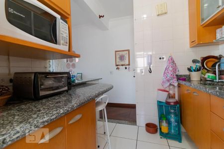 Apartamento à venda com 64m², 2 quartos e 1 vagaCozinha