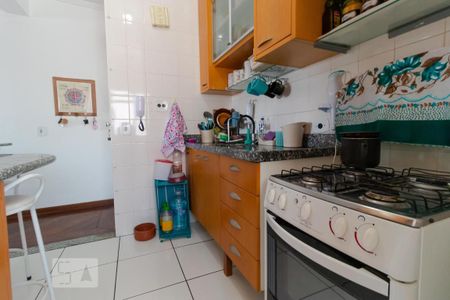 Apartamento à venda com 64m², 2 quartos e 1 vagaCozinha