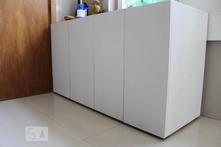 Apartamento para alugar com 135m², 4 quartos e 1 vagaCozinha - Armários