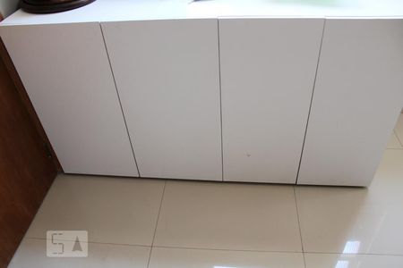 Apartamento para alugar com 135m², 4 quartos e 1 vagaCozinha - Armários