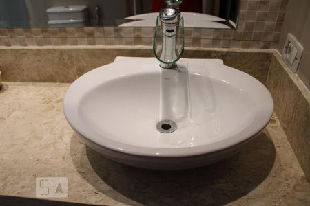 Apartamento para alugar com 135m², 4 quartos e 1 vagaBanheiro suíte 1