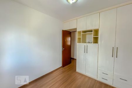 Quarto de apartamento para alugar com 3 quartos, 90m² em Vila Azevedo, São Paulo