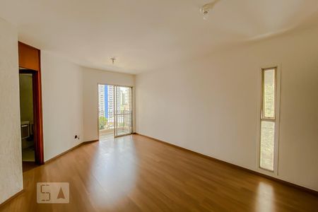 Sala de apartamento para alugar com 3 quartos, 90m² em Vila Azevedo, São Paulo
