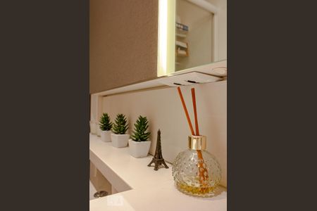 Apartamento para alugar com 60m², 2 quartos e 1 vagaBanheiro - detalhe