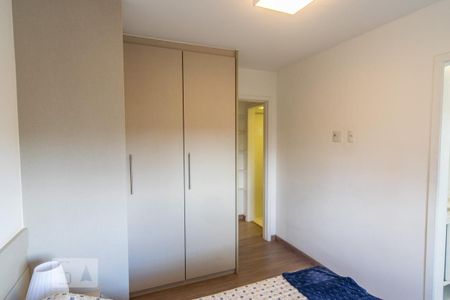 Apartamento à venda com 77m², 3 quartos e 2 vagasSuíte