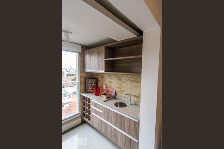 Apartamento à venda com 77m², 3 quartos e 2 vagasVaranda