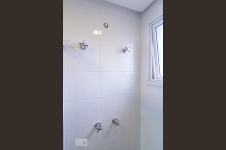 Apartamento à venda com 77m², 3 quartos e 2 vagasBanheiro da Suíte