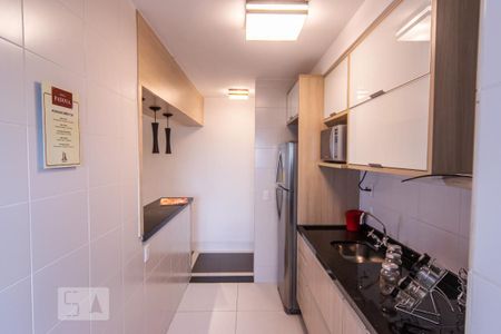 Apartamento à venda com 77m², 3 quartos e 2 vagasCozinha