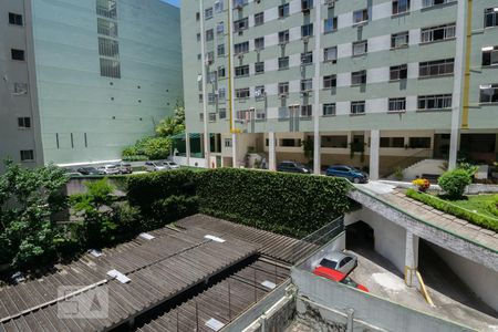 Vista de apartamento à venda com 2 quartos, 76m² em Copacabana, Rio de Janeiro