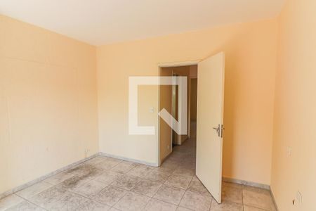 Casa à venda com 100m², 3 quartos e 2 vagasQuarto 3