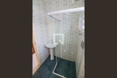 Casa à venda com 100m², 3 quartos e 2 vagasBanheiro