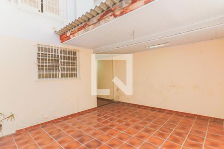 Casa à venda com 100m², 3 quartos e 2 vagasQuintal