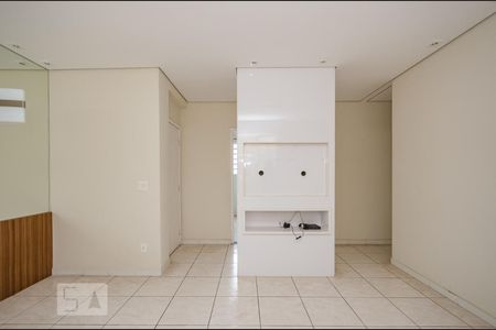 Sala de apartamento para alugar com 3 quartos, 85m² em Padre Eustáquio, Belo Horizonte
