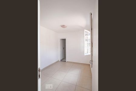 Casa para alugar com 395m², 4 quartos e 2 vagas Casa para alugar com 395m², 4 quartos e 2 vagasQuarto de serviço