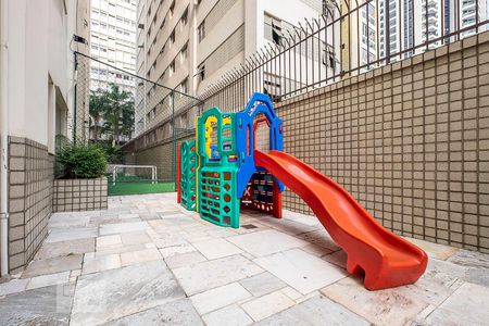 Apartamento à venda com 163m², 4 quartos e 3 vagasPlayground