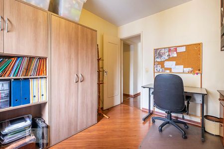 Apartamento à venda com 163m², 4 quartos e 3 vagasQuarto 4