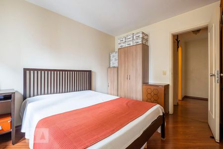 Apartamento à venda com 163m², 4 quartos e 3 vagasSuíte 2