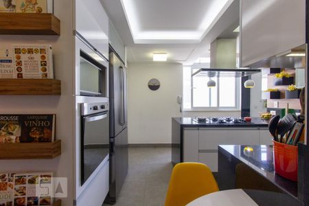 Apartamento à venda com 146m², 3 quartos e 1 vaga Apartamento à venda com 146m², 3 quartos e 1 vagaCozinha