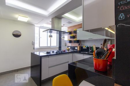 Apartamento à venda com 146m², 3 quartos e 1 vaga Apartamento à venda com 146m², 3 quartos e 1 vagaCozinha