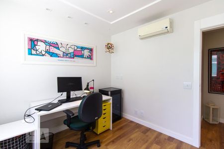 Apartamento à venda com 146m², 3 quartos e 1 vaga Apartamento à venda com 146m², 3 quartos e 1 vagaQuarto 2
