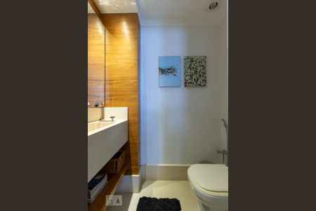 Lavabo de apartamento à venda com 3 quartos, 146m² em Flamengo, Rio de Janeiro