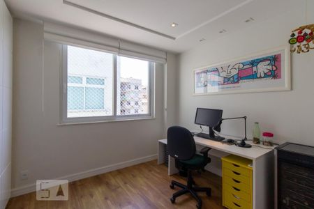 Apartamento à venda com 146m², 3 quartos e 1 vaga Apartamento à venda com 146m², 3 quartos e 1 vagaQuarto 2