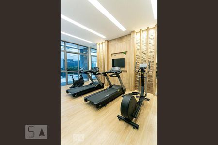 Apartamento para alugar com 150m², 2 quartos e 2 vagasÁrea comum - Academia