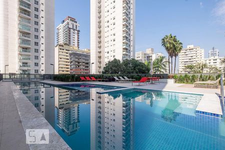 Apartamento para alugar com 150m², 2 quartos e 2 vagasÁrea comum - Piscina