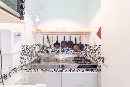 Cozinha de apartamento para alugar com 1 quarto, 40m² em República, São Paulo