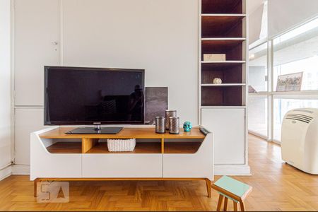 Sala de apartamento para alugar com 1 quarto, 40m² em República, São Paulo
