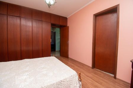 Casa à venda com 260m², 3 quartos e 6 vagasQuarto 1