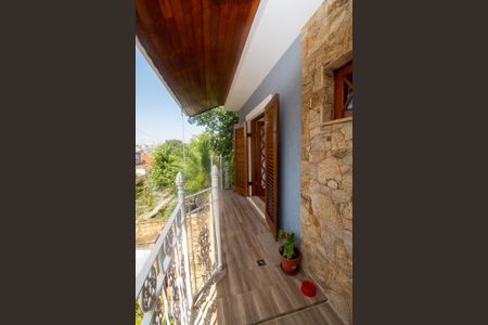 Casa à venda com 260m², 3 quartos e 6 vagasSacada