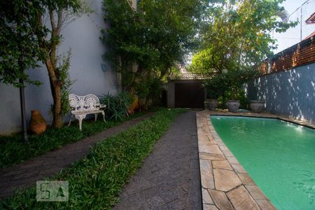 Casa à venda com 260m², 3 quartos e 6 vagasGaragem