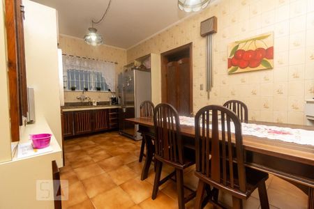 Casa à venda com 260m², 3 quartos e 6 vagasCozinha