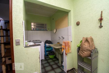 Casa à venda com 260m², 3 quartos e 6 vagasÁrea de Serviço