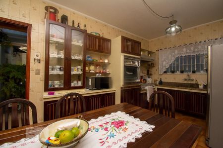 Casa à venda com 260m², 3 quartos e 6 vagasCozinha