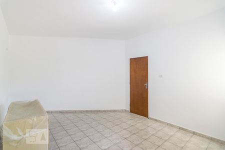 Quarto de casa para alugar com 1 quarto, 75m² em Vila Alto de Santo Andre, Santo André