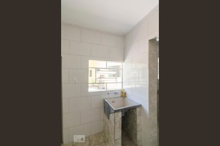 Casa para alugar com 75m², 1 quarto e 1 vagaÁrea de Serviço