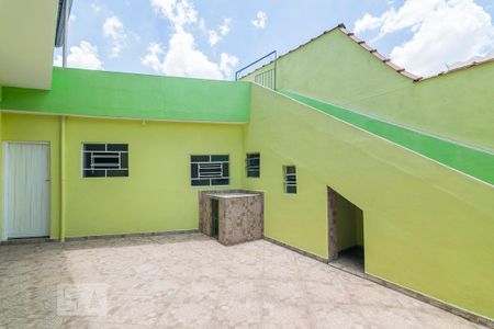 Casa para alugar com 75m², 1 quarto e 1 vagaQuintal