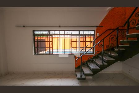 Sala de casa para alugar com 4 quartos, 324m² em Vila Caiçara, Praia Grande