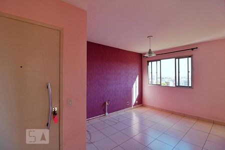 Sala de apartamento para alugar com 2 quartos, 50m² em Jardim Catanduva, São Paulo