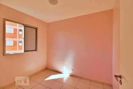 Quarto 1 de apartamento para alugar com 2 quartos, 50m² em Jardim Catanduva, São Paulo