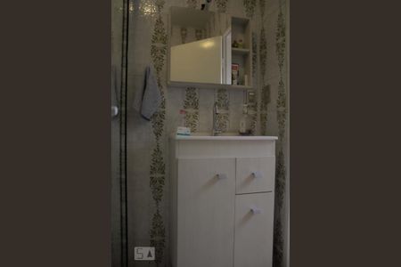 Casa para alugar com 120m², 3 quartos e 1 vagaBanheiro da Edícula