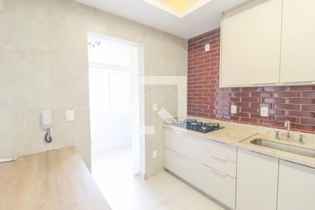 Apartamento para alugar com 104m², 3 quartos e 2 vagas Apartamento para alugar com 104m², 3 quartos e 2 vagasCozinha e Área de Serviço